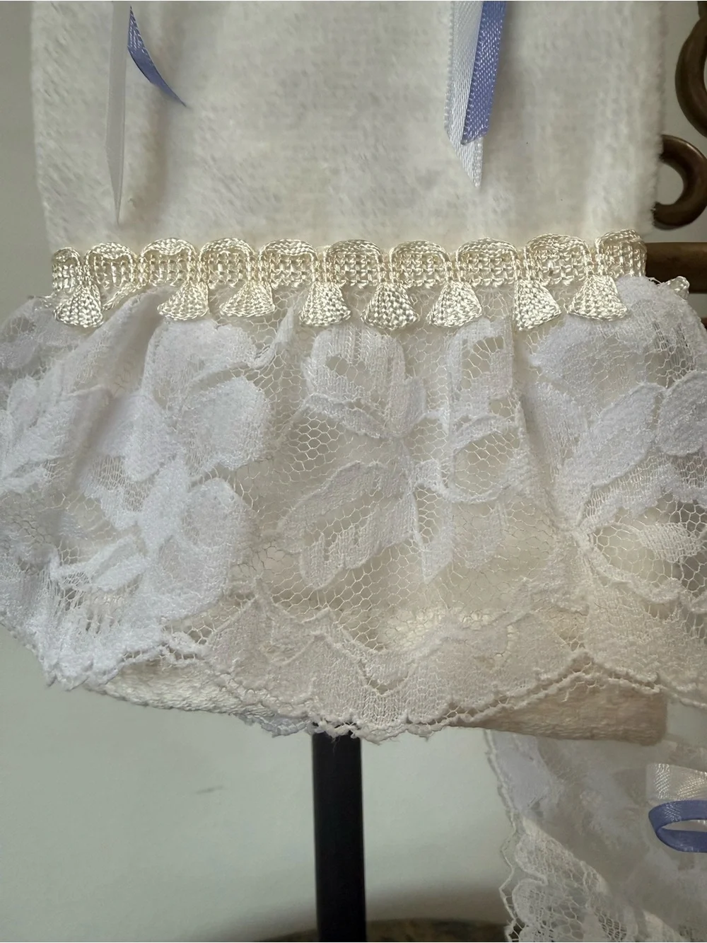 💐 Hand Crafted White Hand Towel & Spare Toilet Paper Holder with Lace Trim 💐